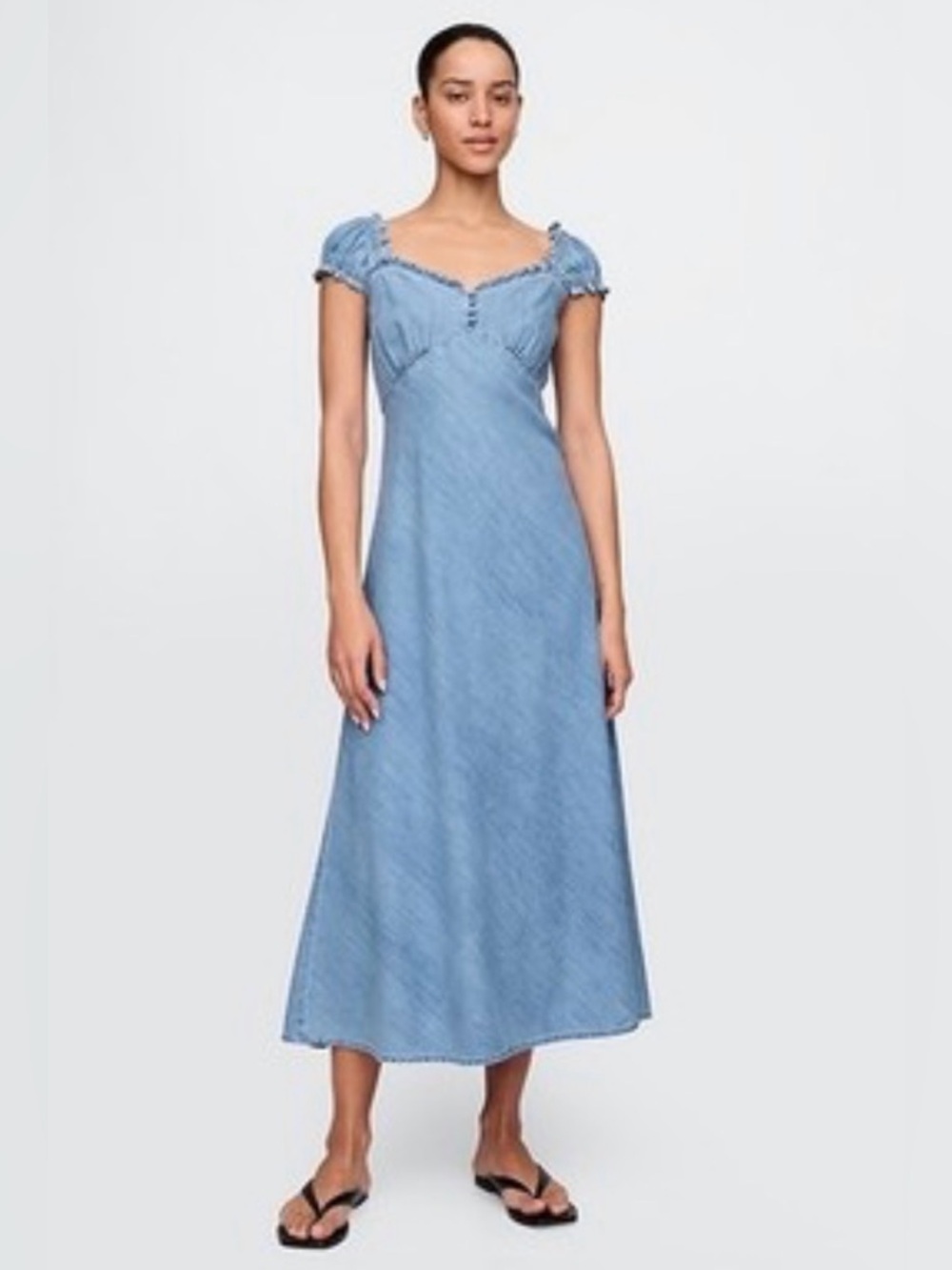 Gap Denim Chambray Maxi Dress Medium Wash Milkmaid Summer Empire Coastal Cruise